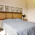 Azienda Agricola Rovertondo * كوسترمانو
