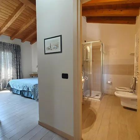 Azienda Agricola Rovertondo Alloggio per agriturismo Costermano